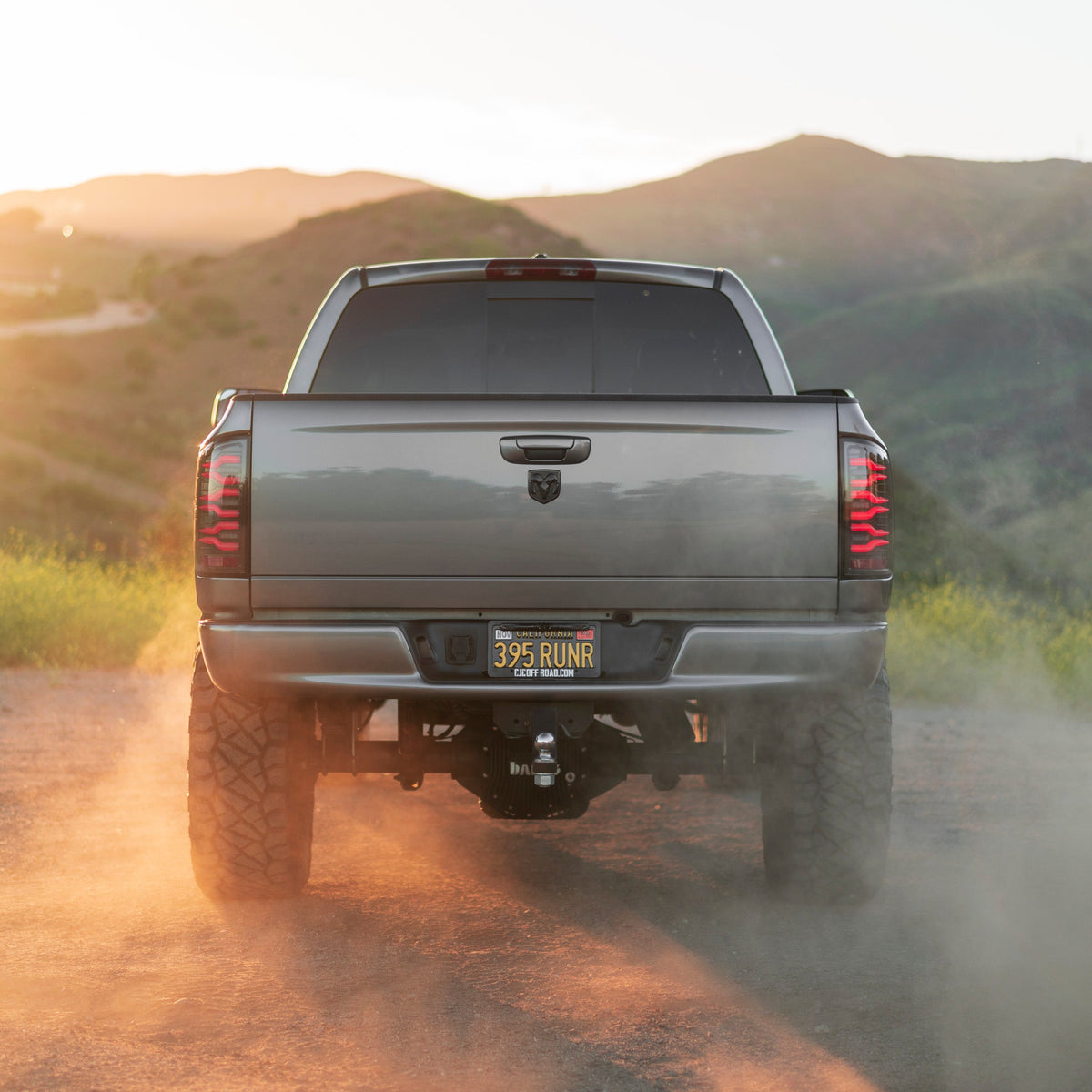 Alpha Rex 03-06 Dodge Ram 2500/3500 / 02-06 3rd Gen Dodge Ram 1500 Truck LUXX-Series LED Tail Lights (Black)