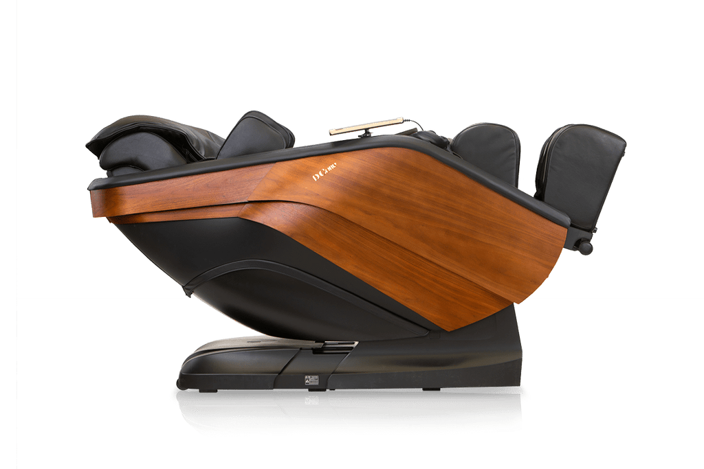 D.Core Stratus-JP Massage Chair