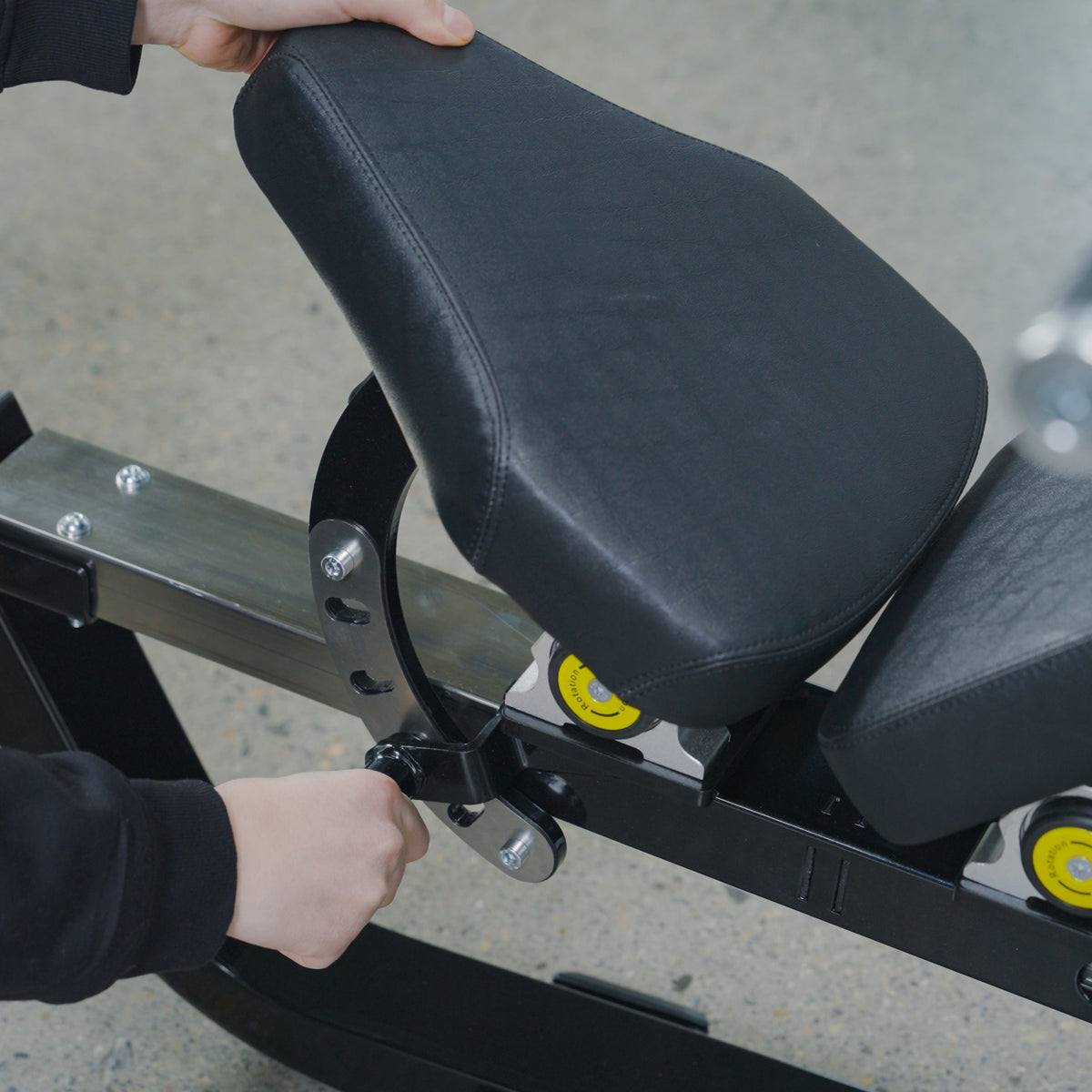 Shoulder Press/Seated Chest Press
