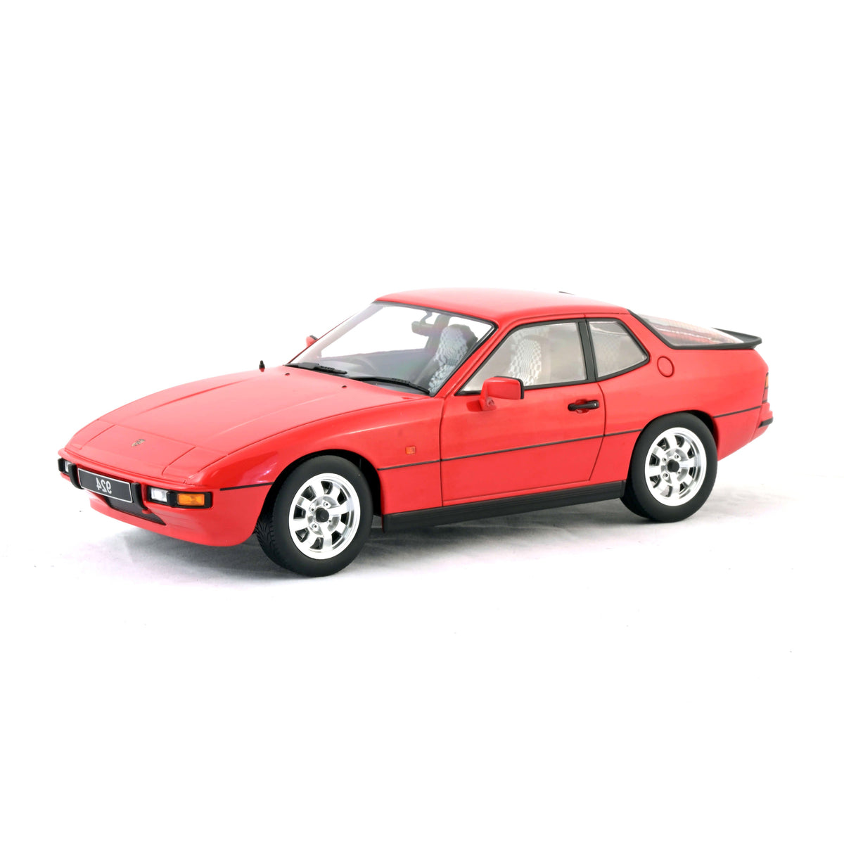 Porsche 924 1985 Rouge 1/18