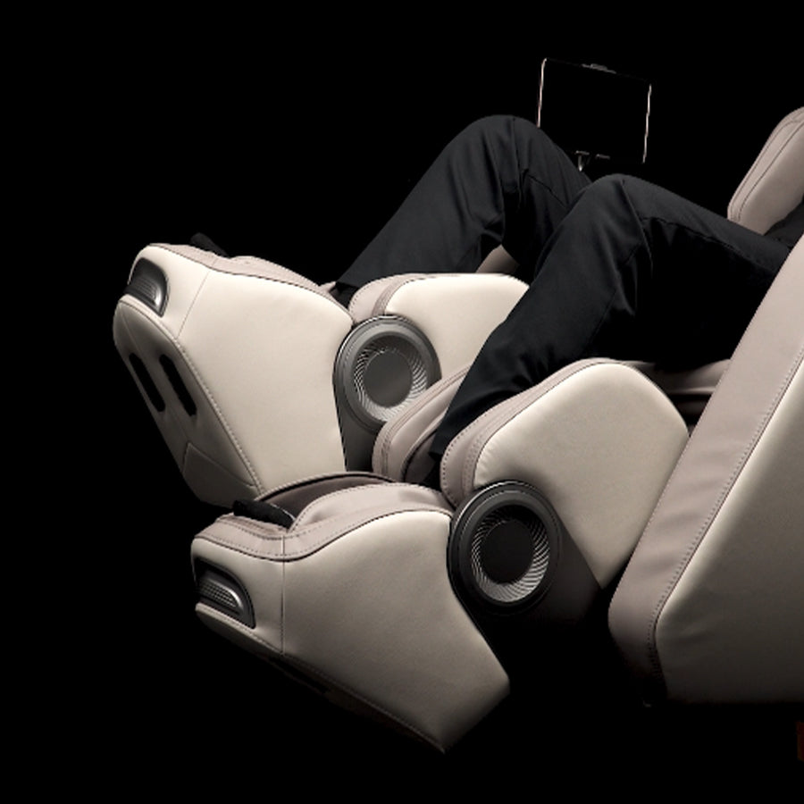 Osaki 4D + 3D Bravo Duo Flex Massage Chair