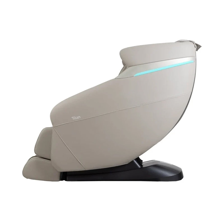 Titan Forma 3D + 2D Massage Chair