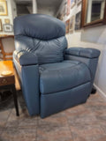 UltraComfort™ UC576 Alora Series 5-Zone Power Lift Chair in Brisa Arctic (Open Box)