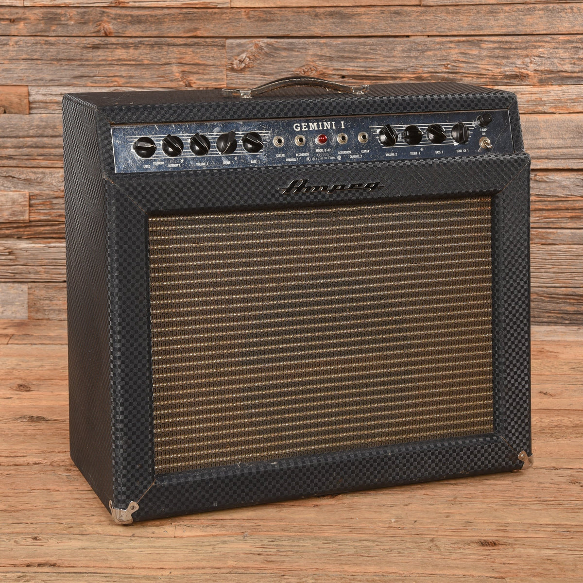 Ampeg G-12 Gemini I 2-Channel 22-Watt 1x12" Guitar Combo  1966