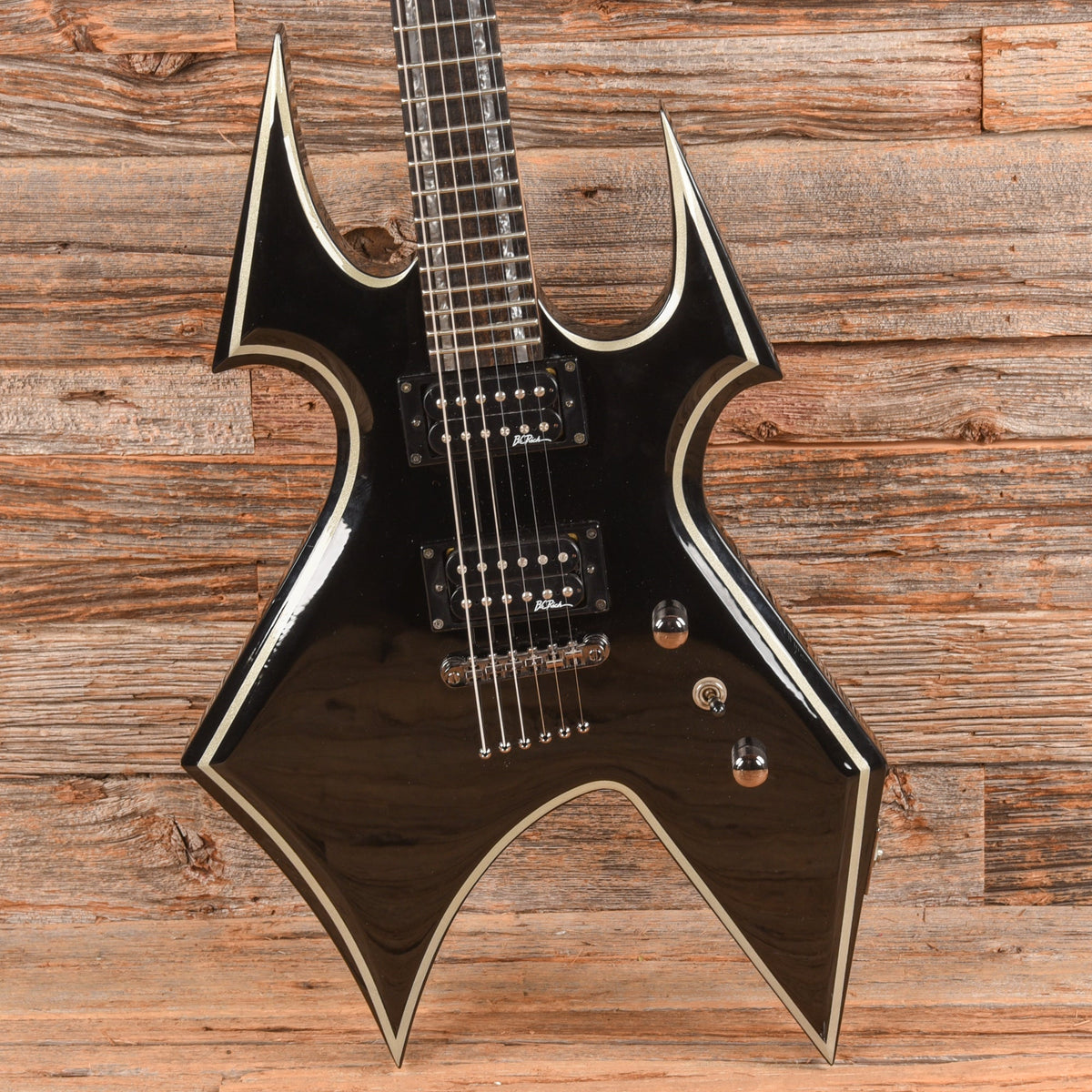 B.C. Rich Warbeast Trace Black