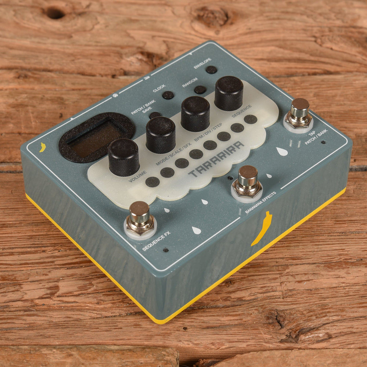 Bananana Tararira 8-Step Sequencer / Arpeggiator / Pitch Shifter Pedal
