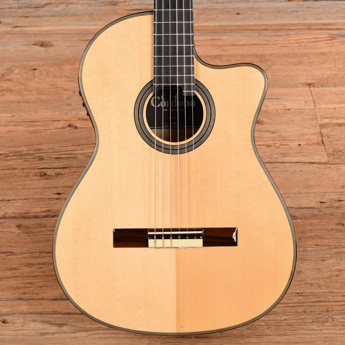 Cordoba Fusion 12 Maple Natural