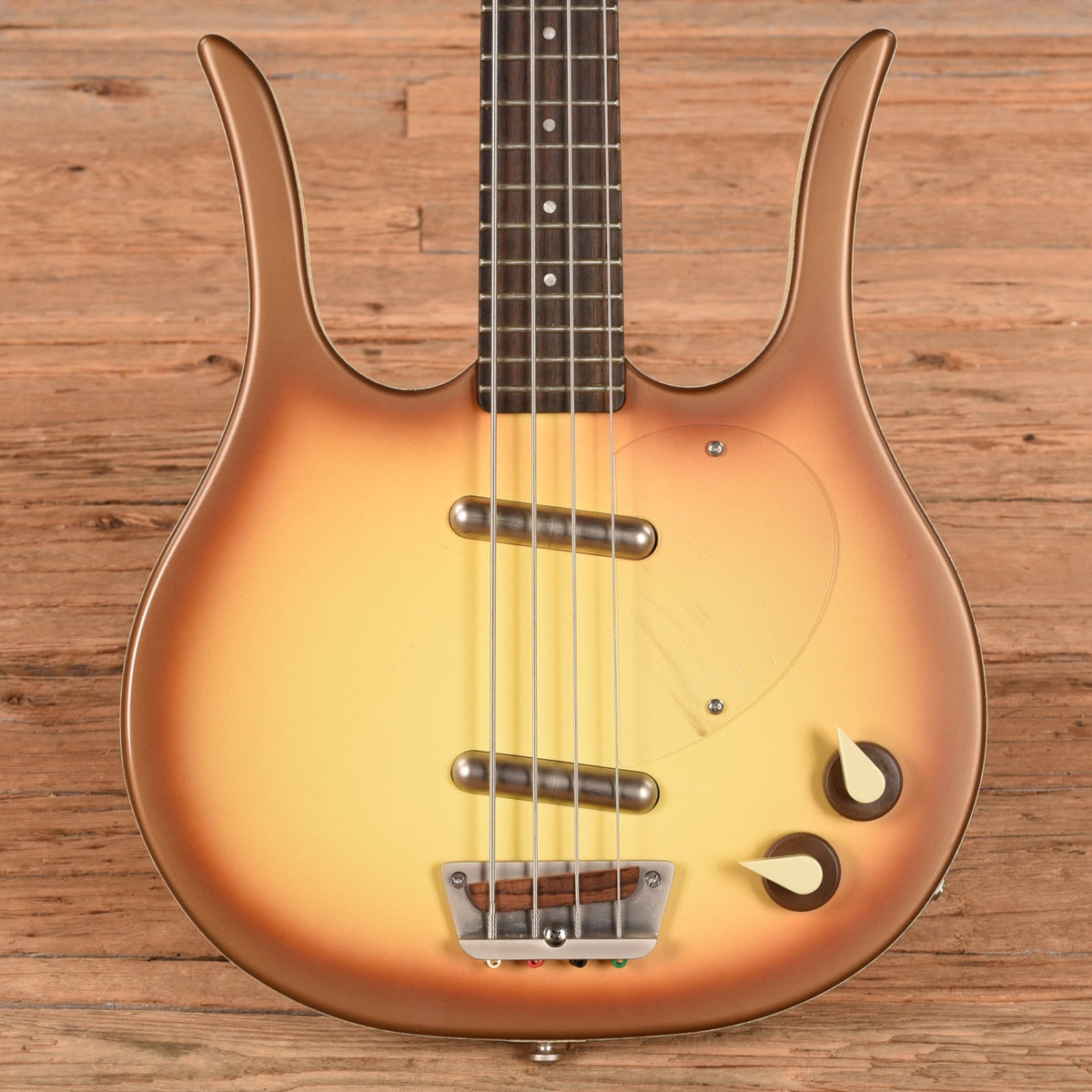 Danelectro Longhorn Short Scale Sunburst