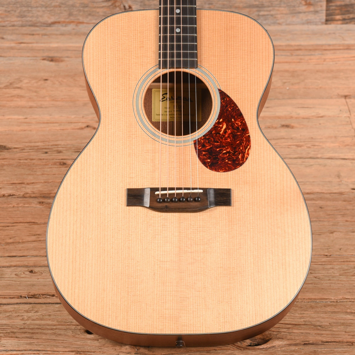 Eastman E1OM Natural