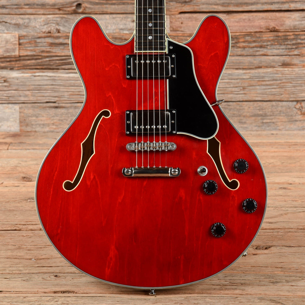 Eastman T386 Red 2021