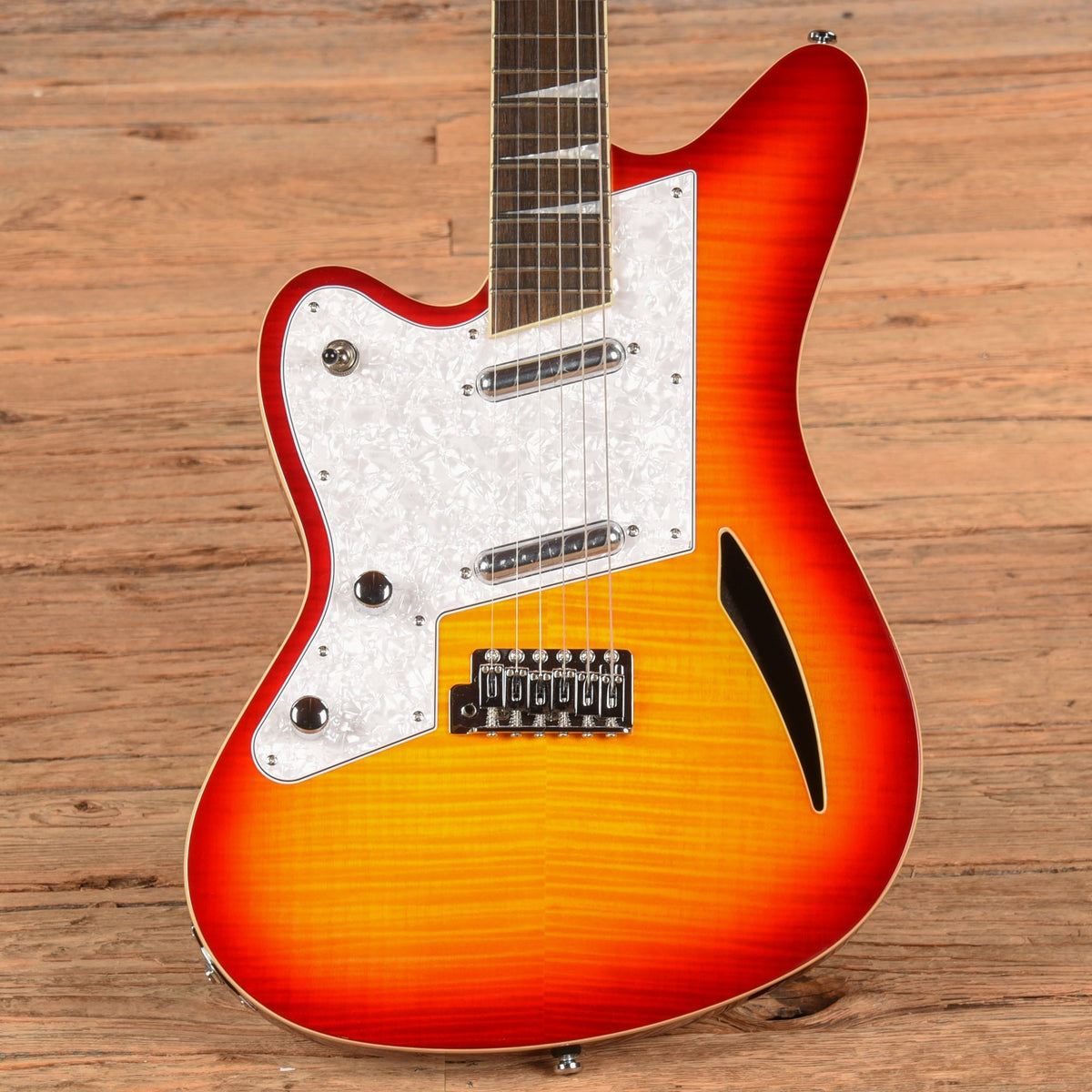 Eastwood Surfcaster Cherry Sunburst 2016 LEFTY