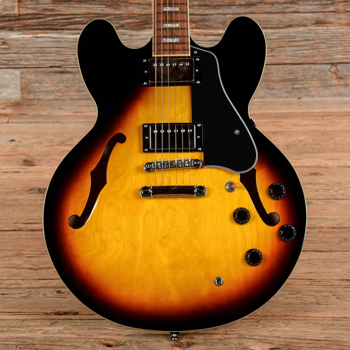 Epiphone ES-335 Pro Sunburst 2019