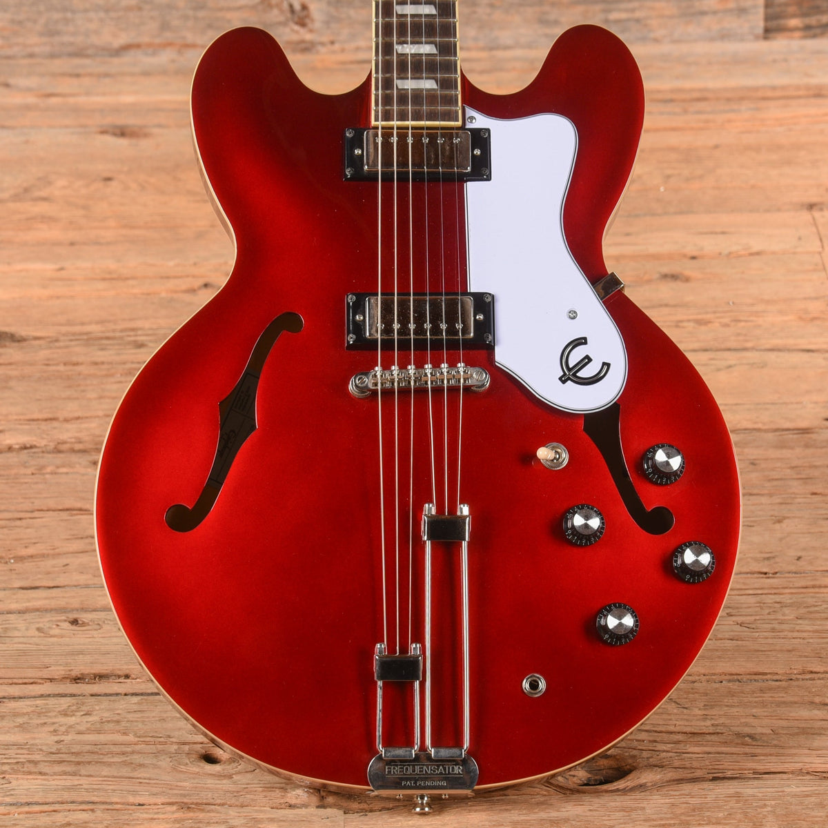 Epiphone Riviera Frequensator Burgundy Mist 2021