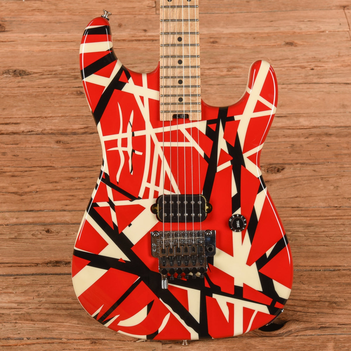 EVH Striped Series Red / White / Black 2020