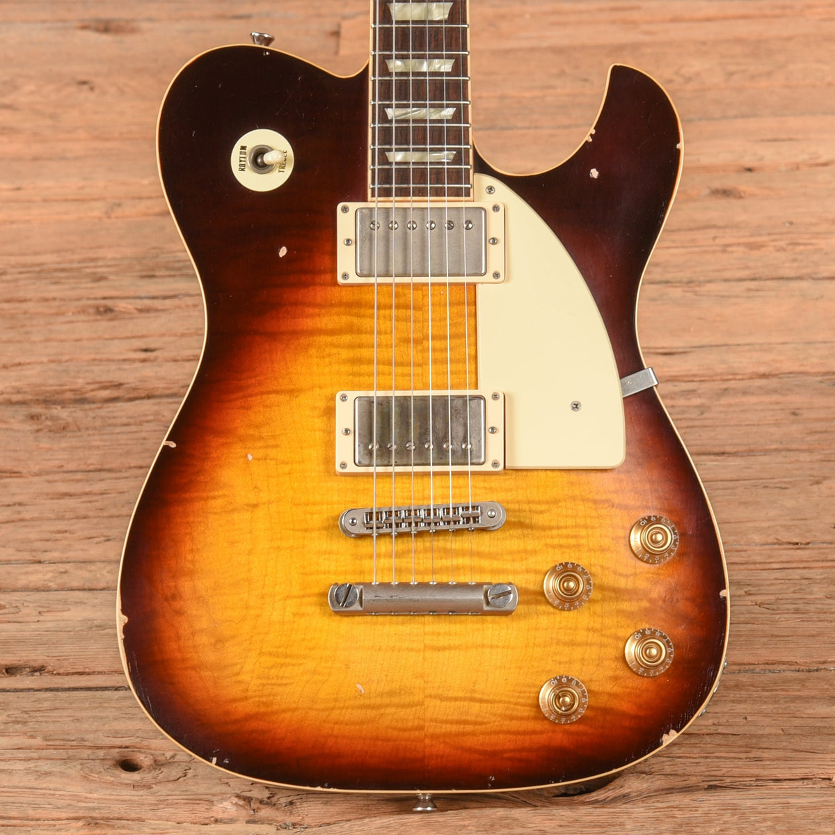 Fano Alt De Facto TC6 Carved Top Sunburst