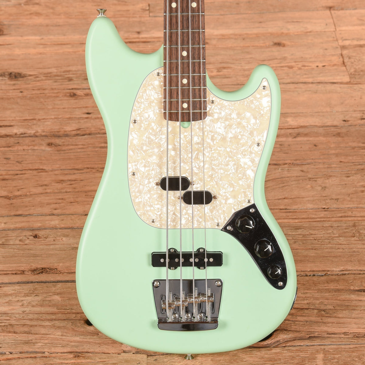 Fender American Performer Mustang Bass Satin Seafoam Green