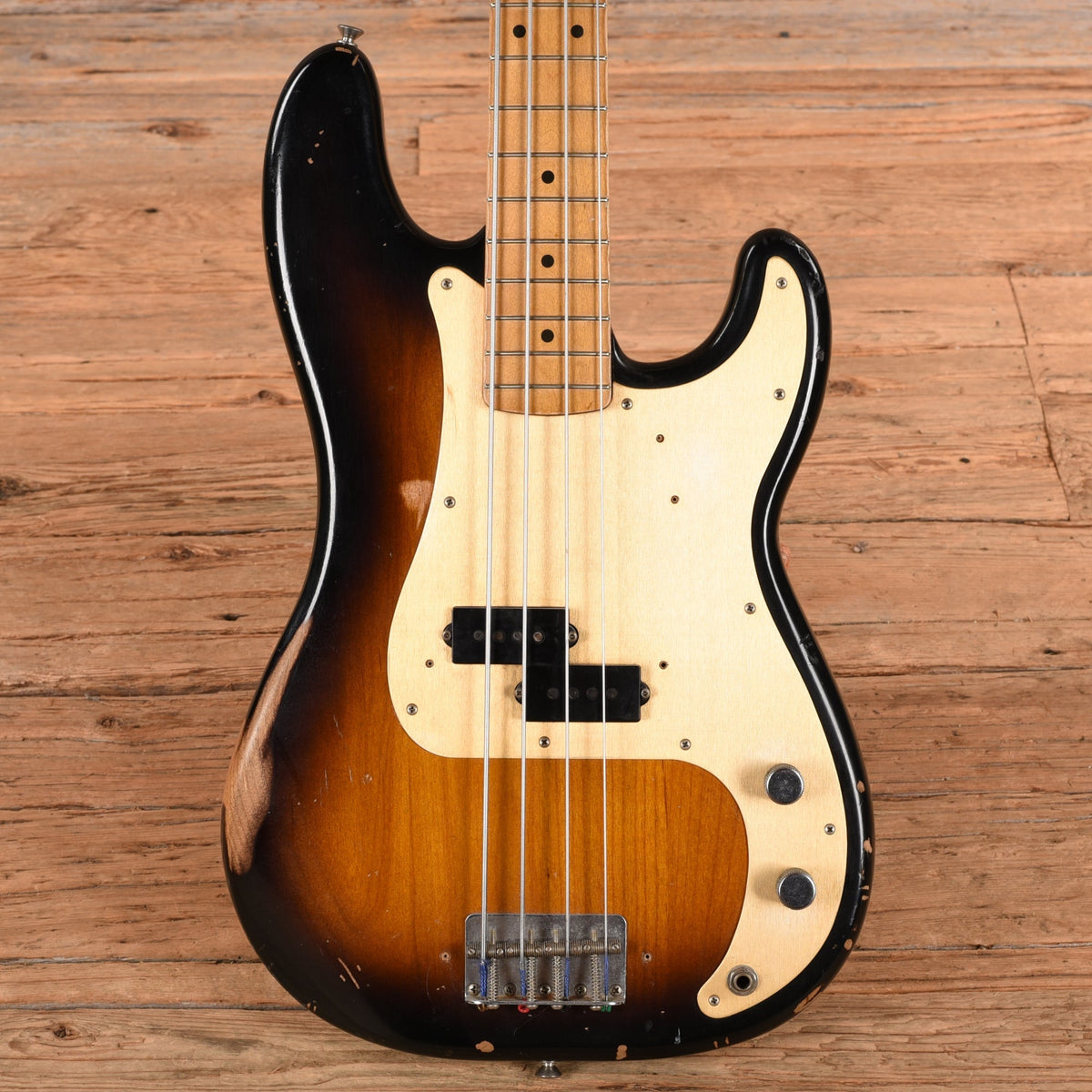 Fender Road Worn '50s Precision Bass Sunburst 2010