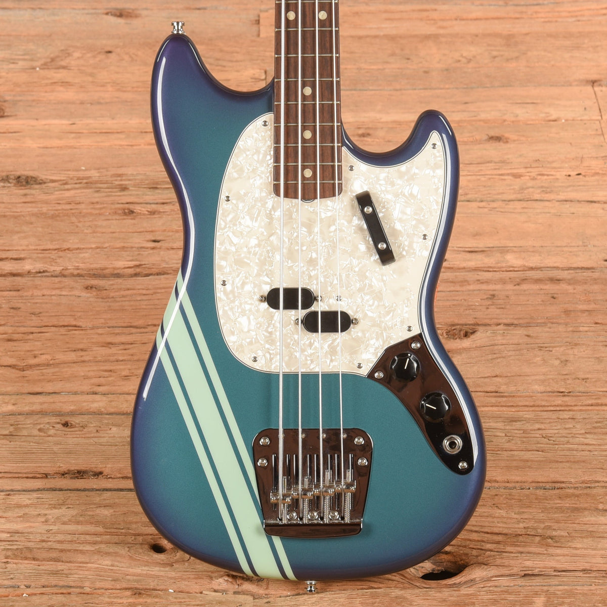 Fender Vintera II 70s Competition Mustang Bass Competition Burgundy 2023