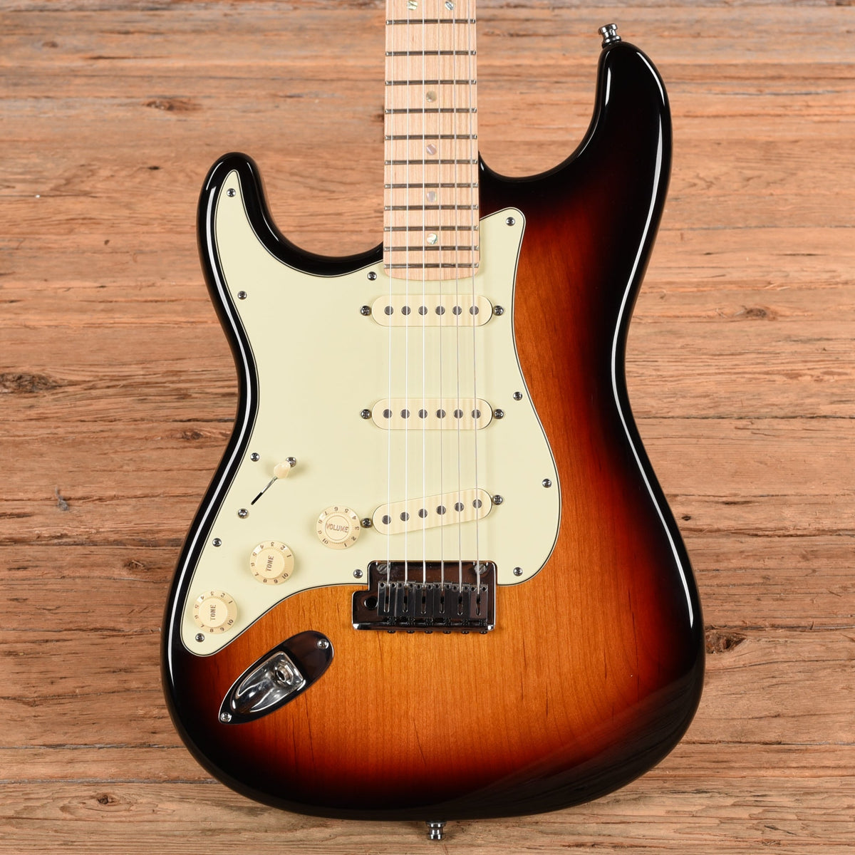 Fender American Deluxe Stratocaster Sunburst 2008 LEFTY