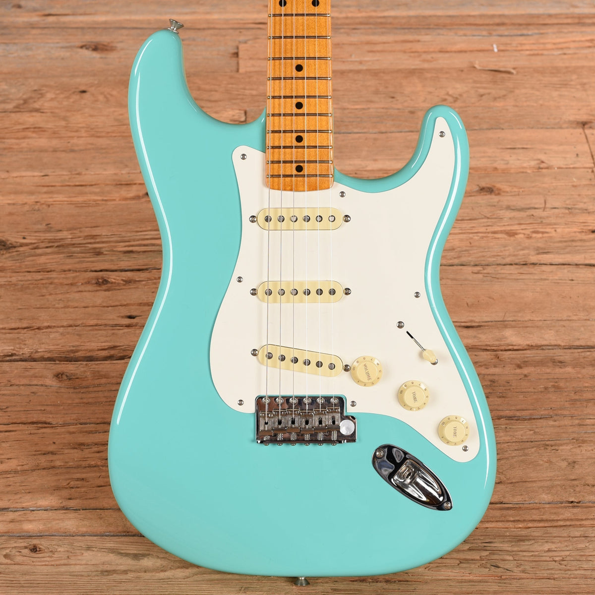 Fender American Vintage II '57 Stratocaster Sea Foam Green 2024