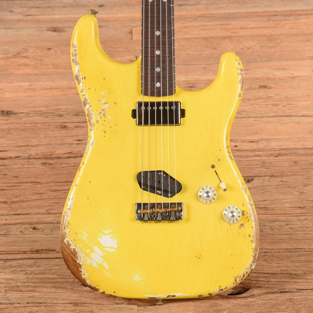 Fender Custom Shop '66 Stratocaster HS Heavy Relic Aged Graffiti Yellow 2025