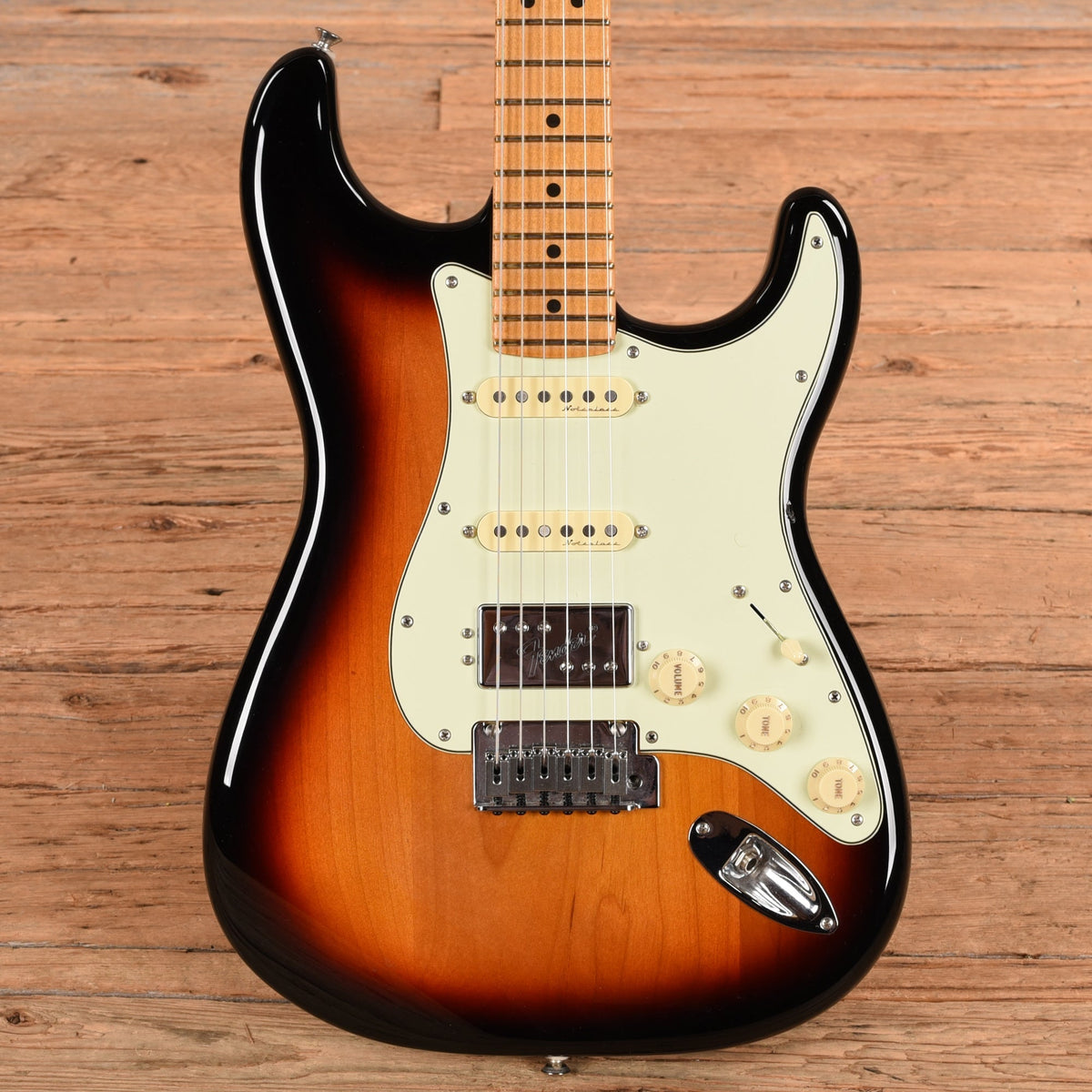 Fender Player Stratocaster HSS Sunburst 2022