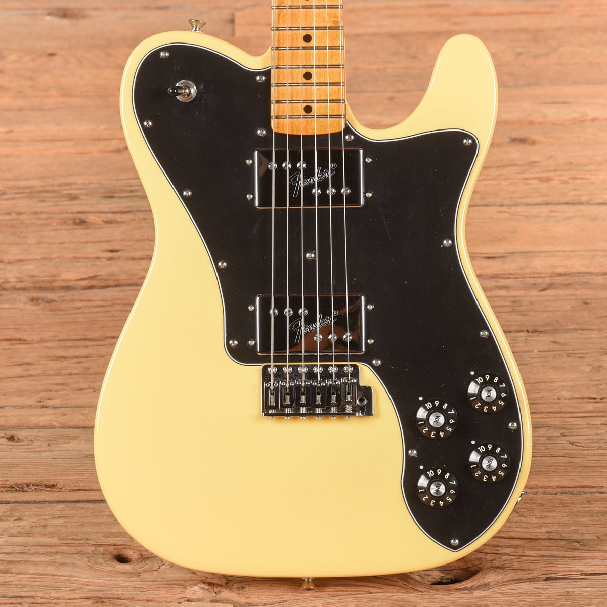 Fender Telecaster Deluxe Butterscotch Blonde 2025