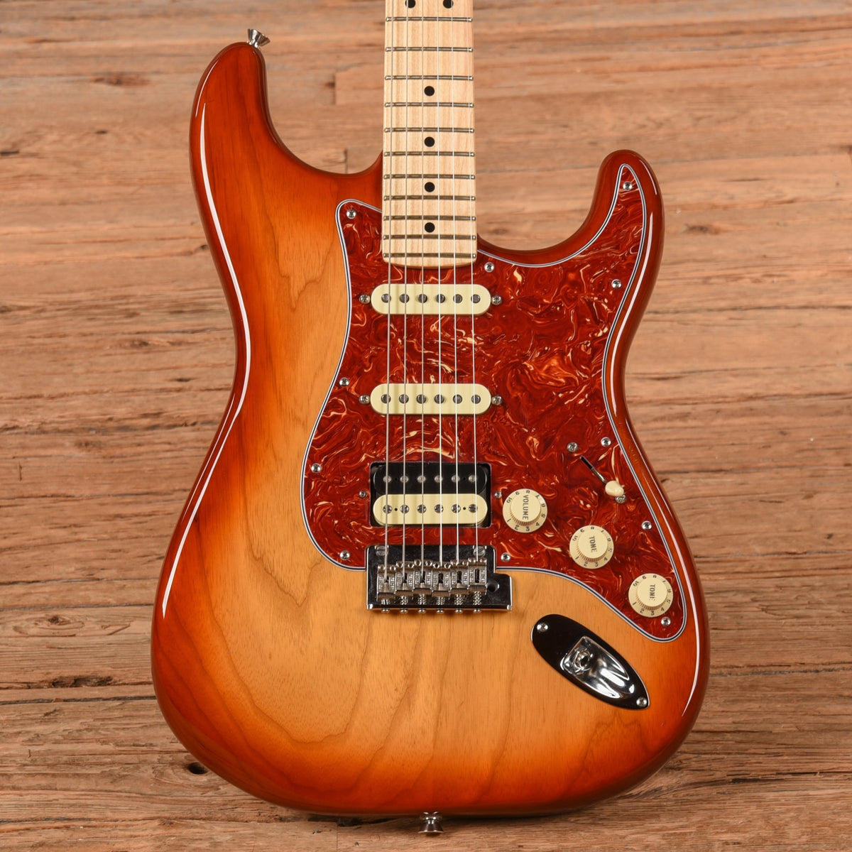 Fender American Professional Stratocaster Sienna Sunburst 2017
