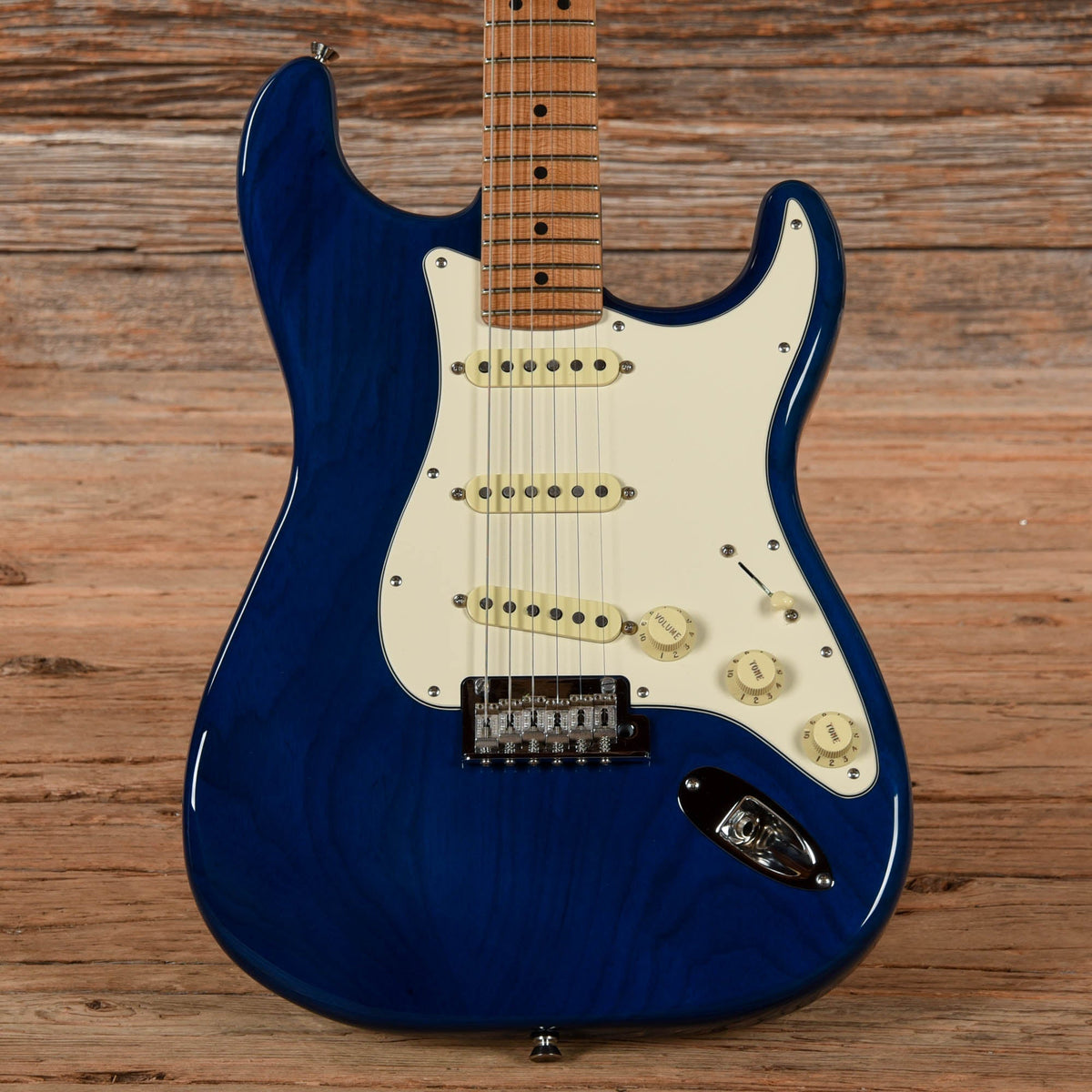 Fender American Professional Stratocaster w/ Roasted Maple Neck Sapphire Blue 2020