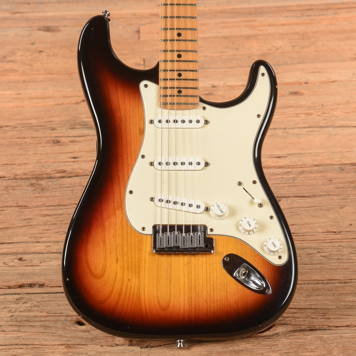 Fender American Series Stratocaster Sunburst 2001
