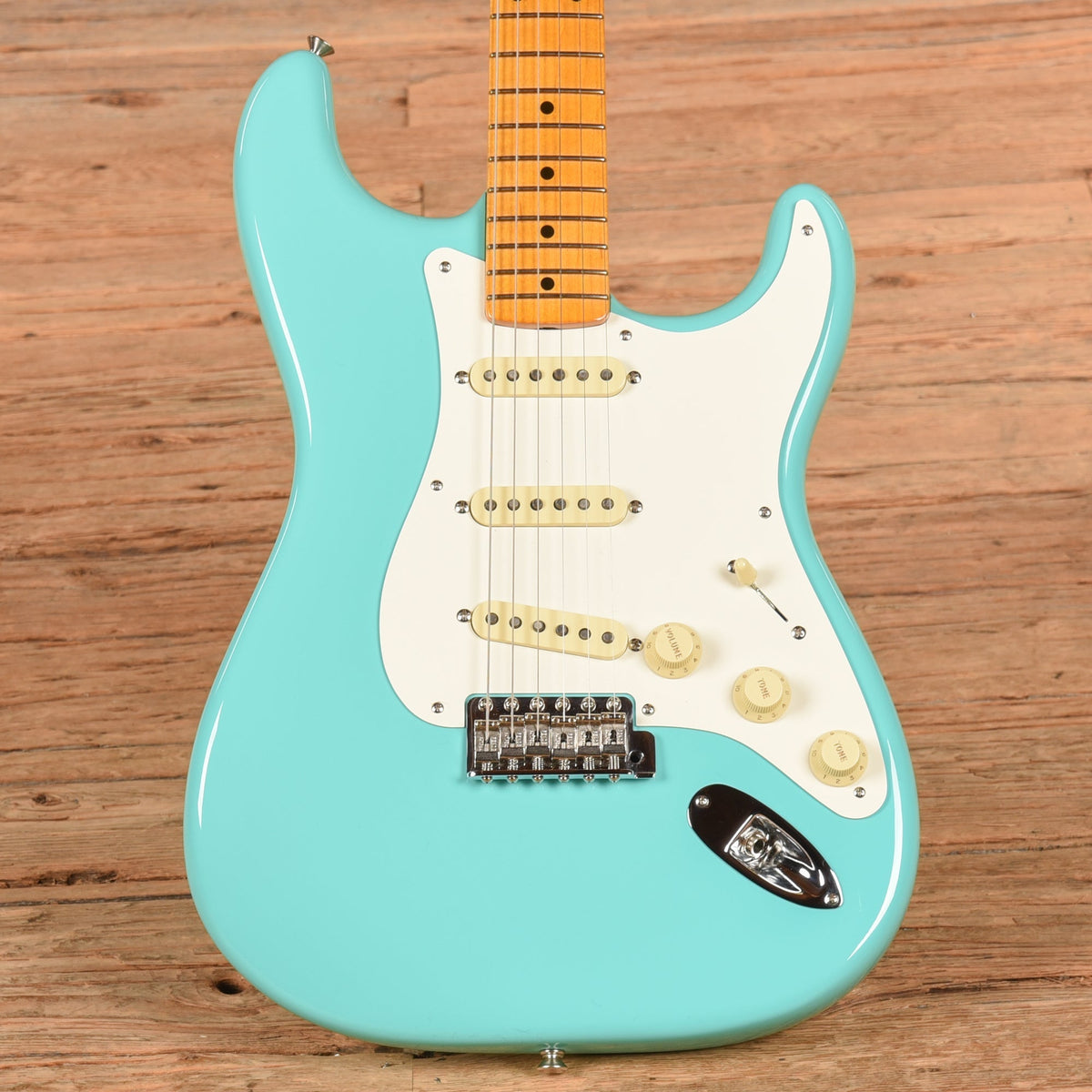 Fender American Vintage II 1957 Stratocaster Sea Foam Green 2024