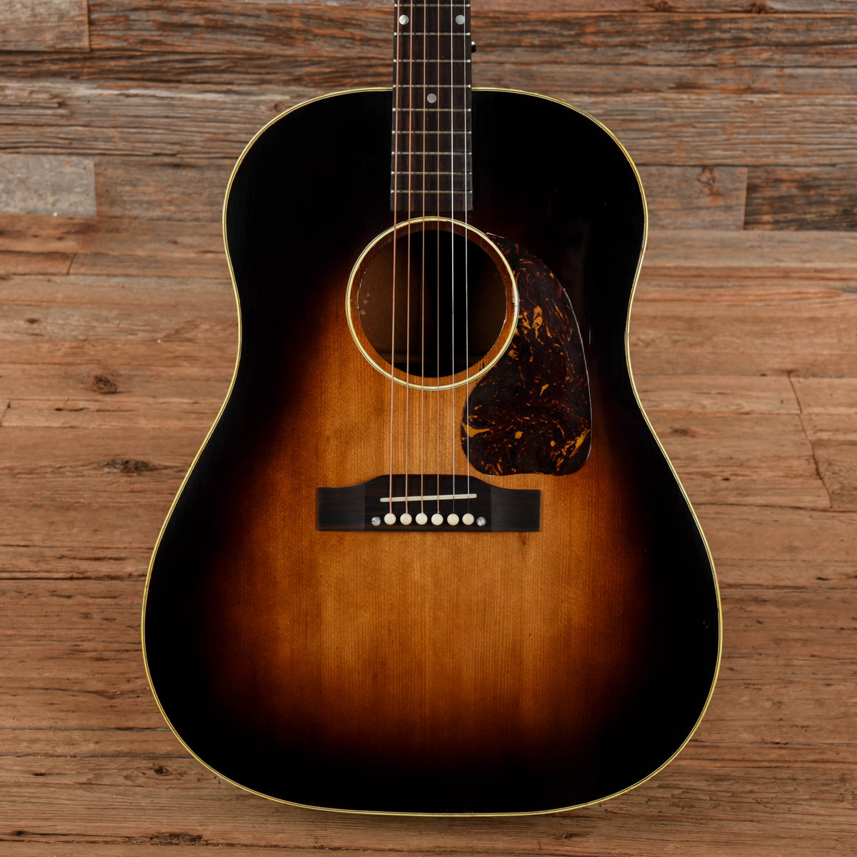 Gibson J-45 Sunburst 1949