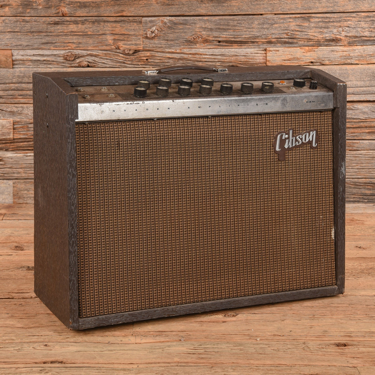 Gibson GA-30RVT Invader 25-Watt 12"/10" Guitar Combo  1960s