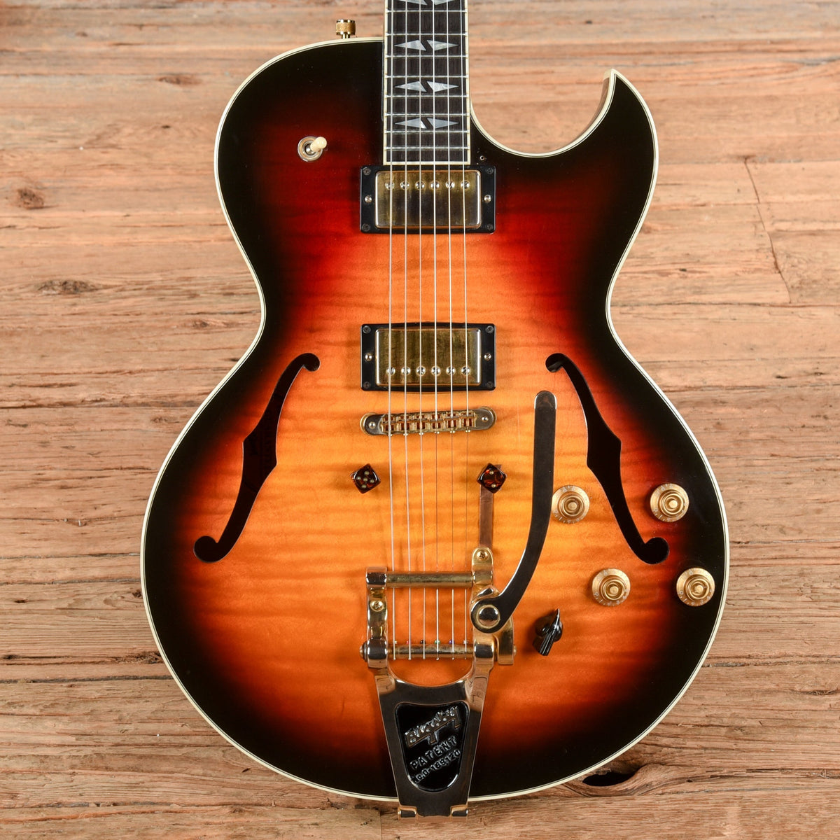 Gibson ES-137 Custom Sunburst 2003