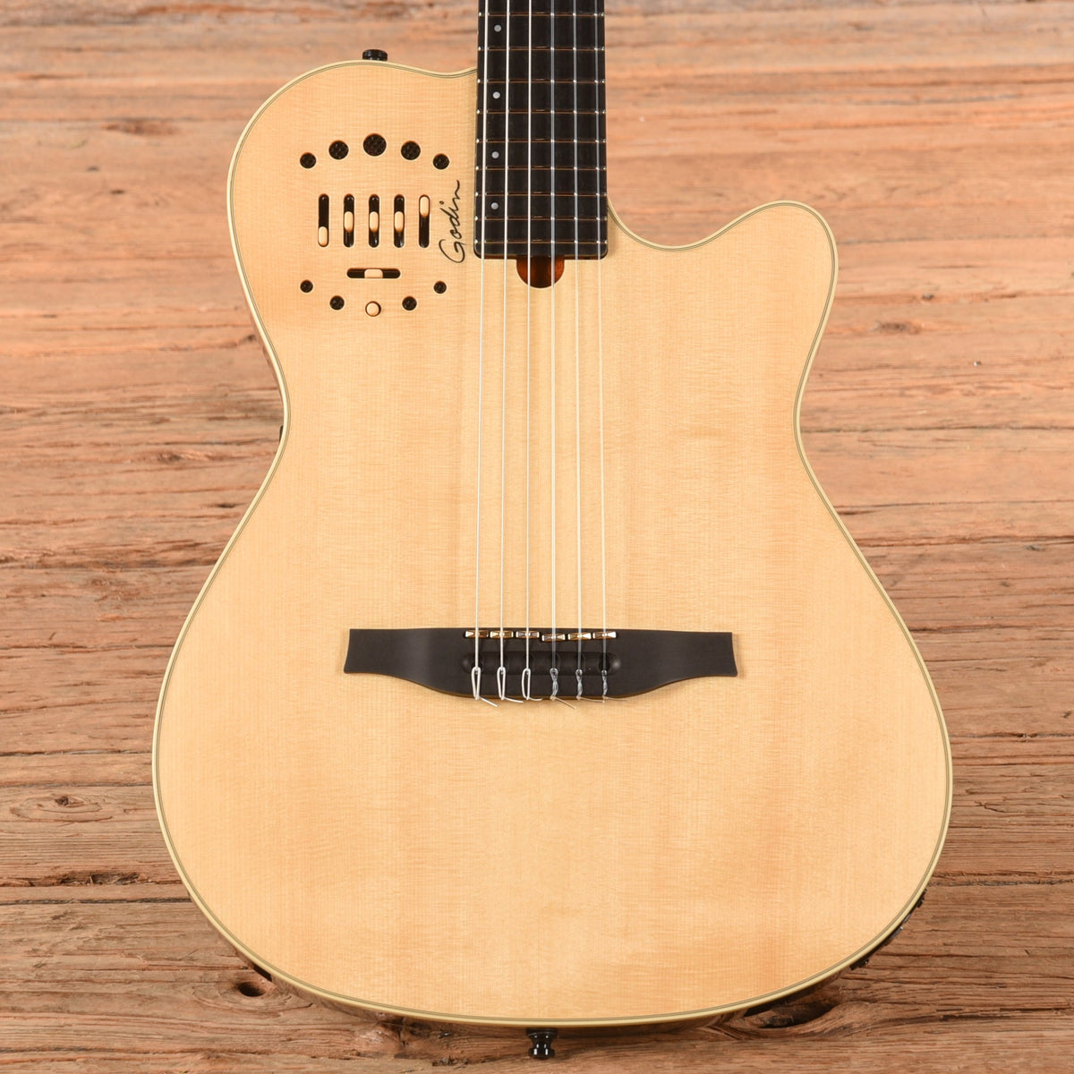Godin Multiac Nylon Deluxe Natural 2022