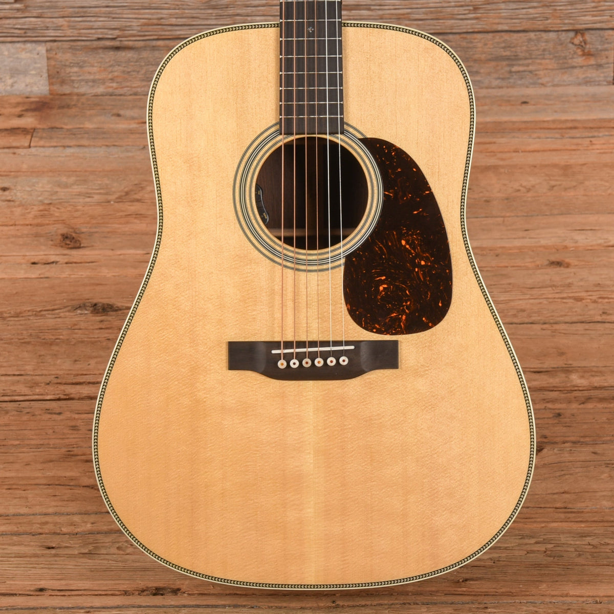 Martin HD-28 Natural 2024