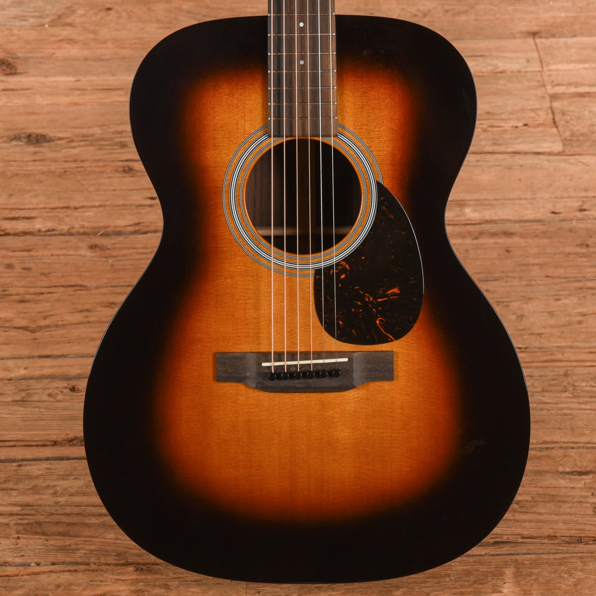 Martin Standard Series OM-21 Sunburst 2024