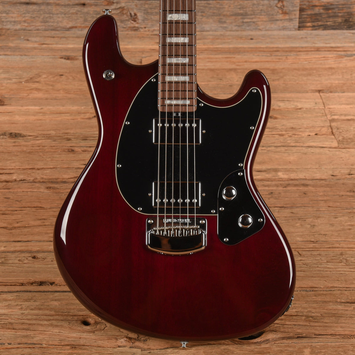 Music Man BFR Baritone StingRay Transparent Oxblood 2024