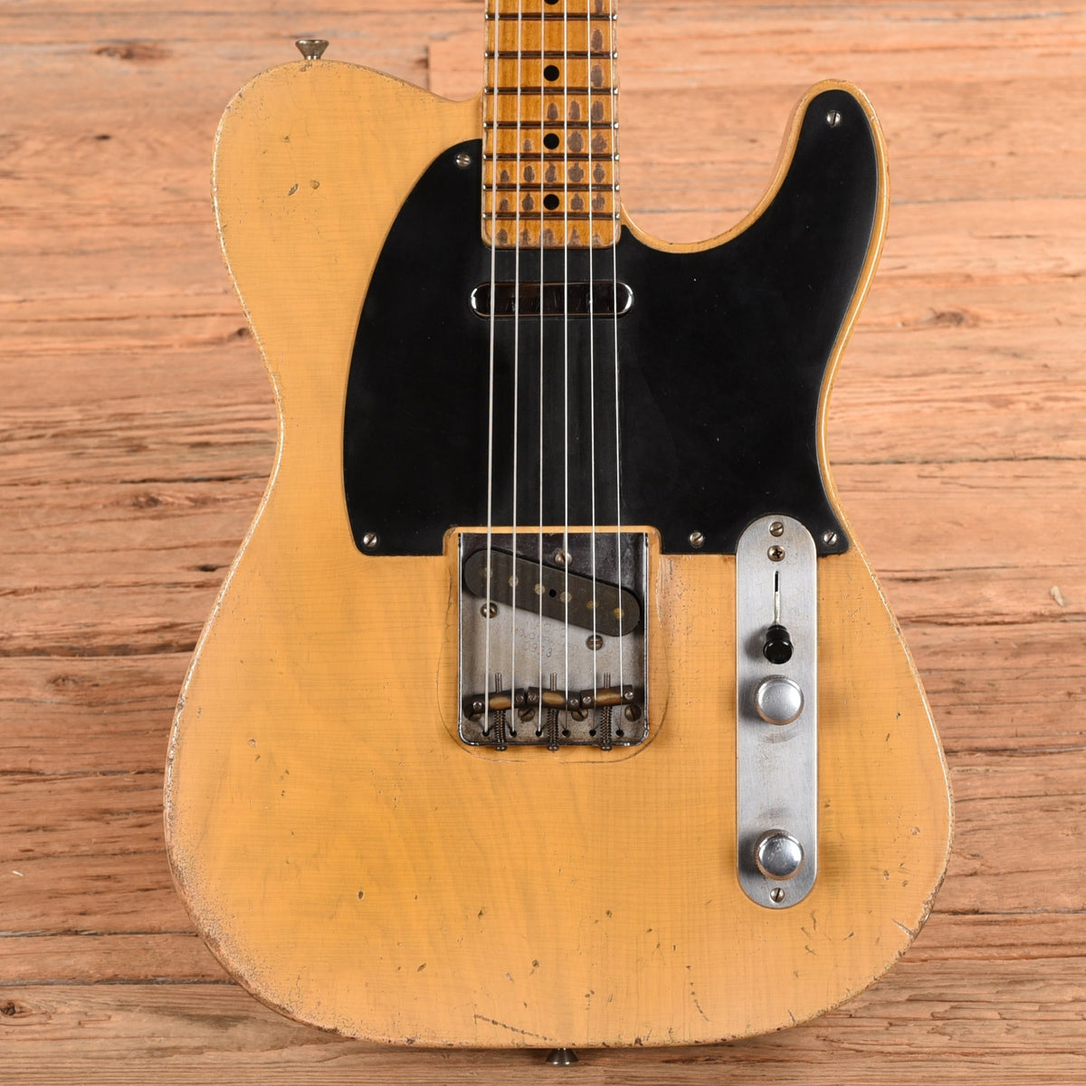 Nacho Baños Blackguard Early 50s Style Blonde