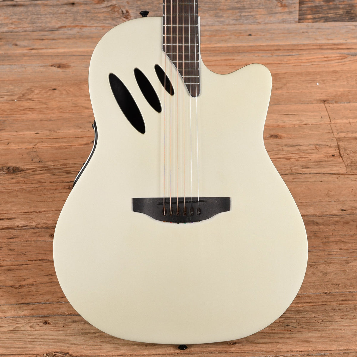 Ovation CC54i Silver