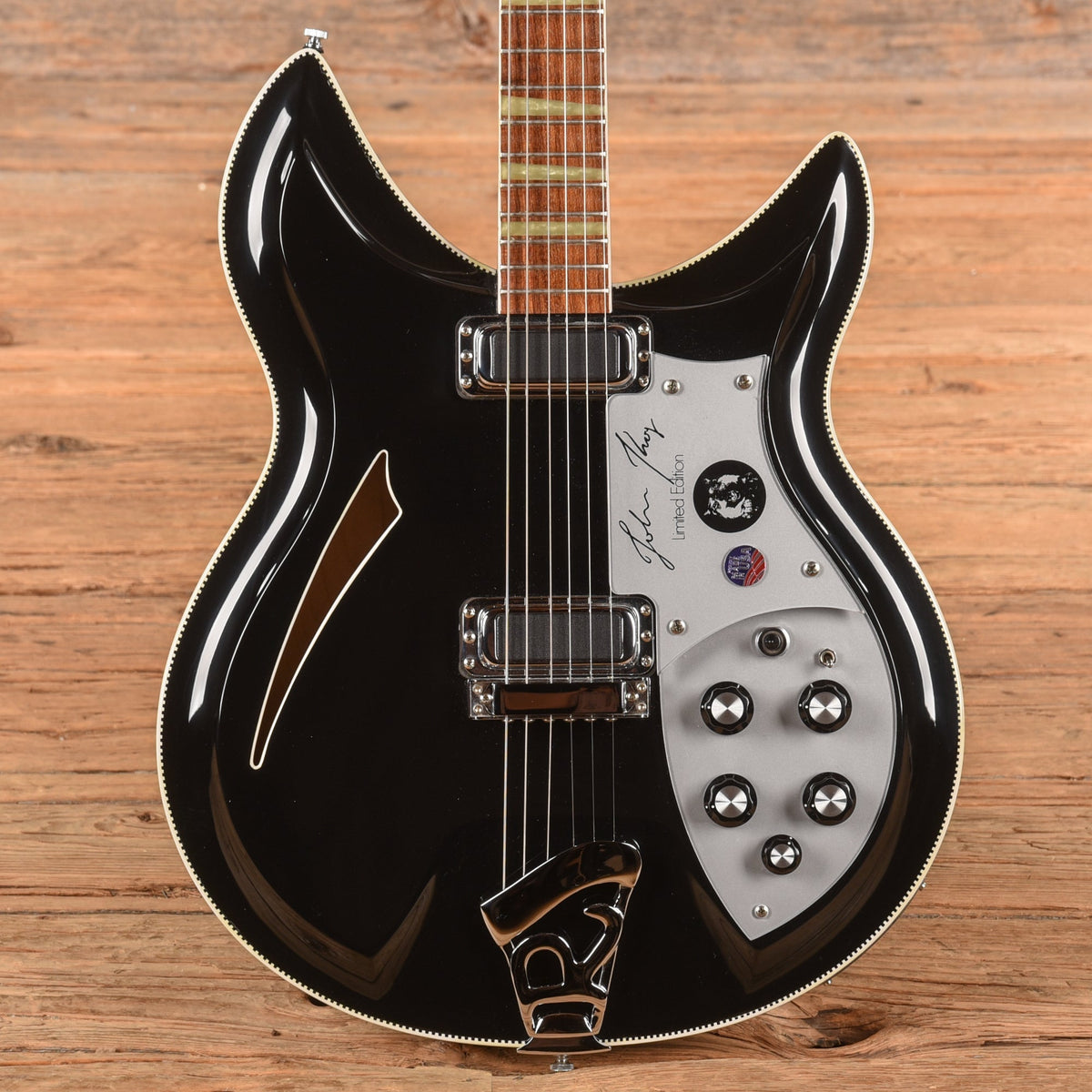 Rickenbacker 381-JK Jetglo 1992