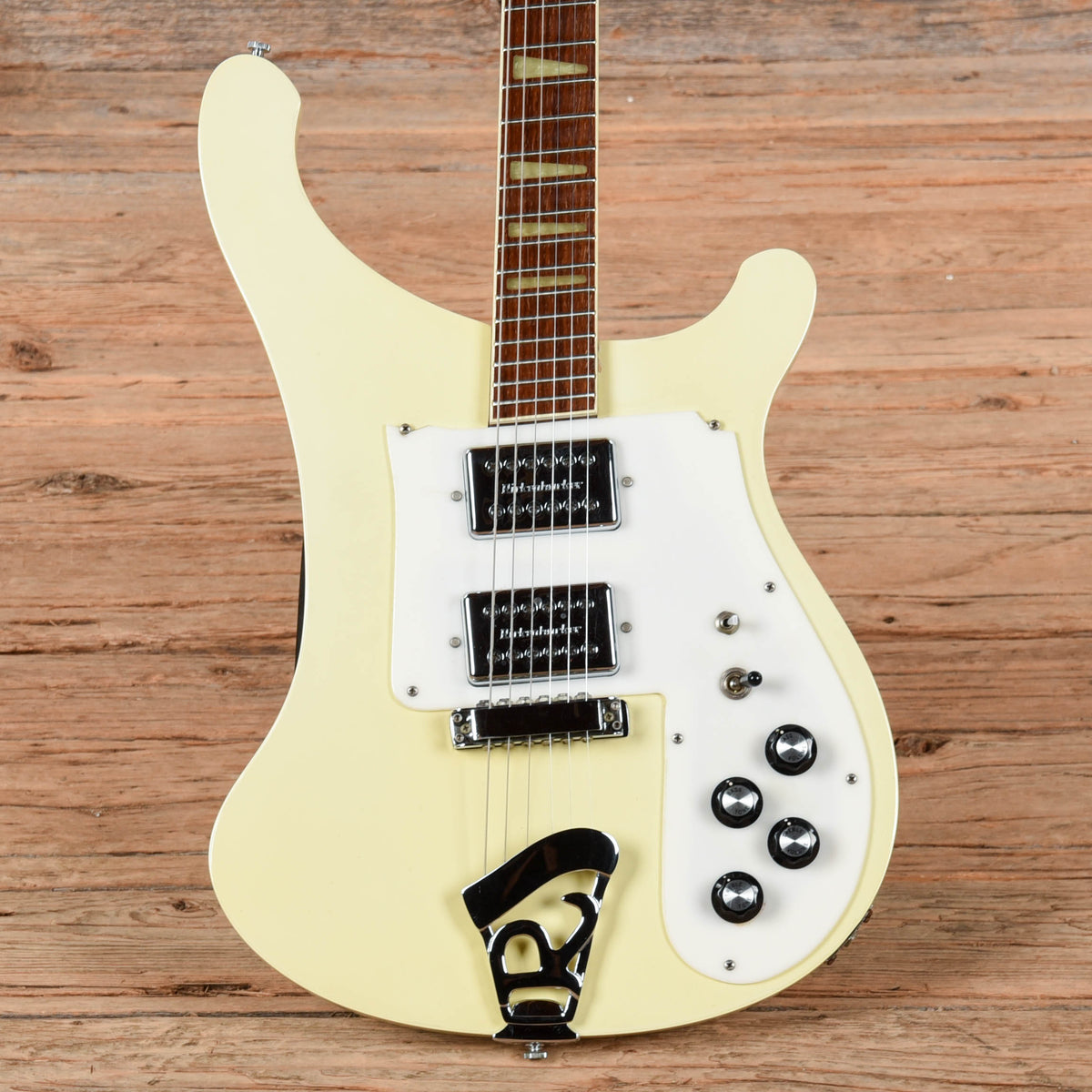 Rickenbacker 481 White 1975