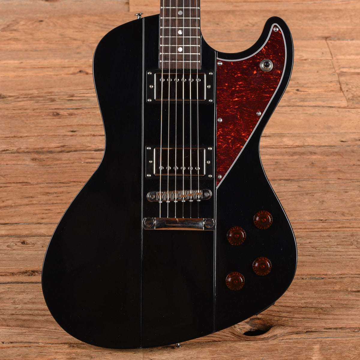 Rock N Roll Relics Club Series Revenge Jett Black