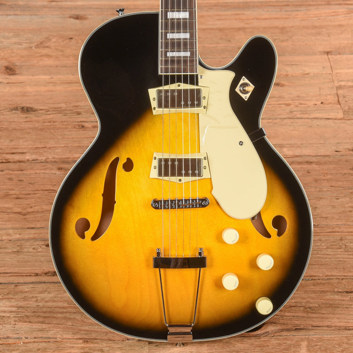 Silvertone 1446 TTSB Single Cut Semi-Hollow Electric Guitar w/ Trapeze Tailpiece Tobacco Sunburst