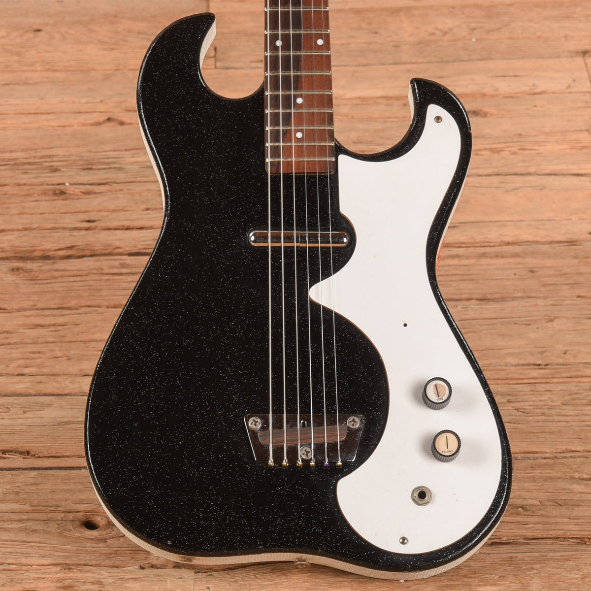 Silvertone Model 1448 w/ Amp in Case Black 1960s