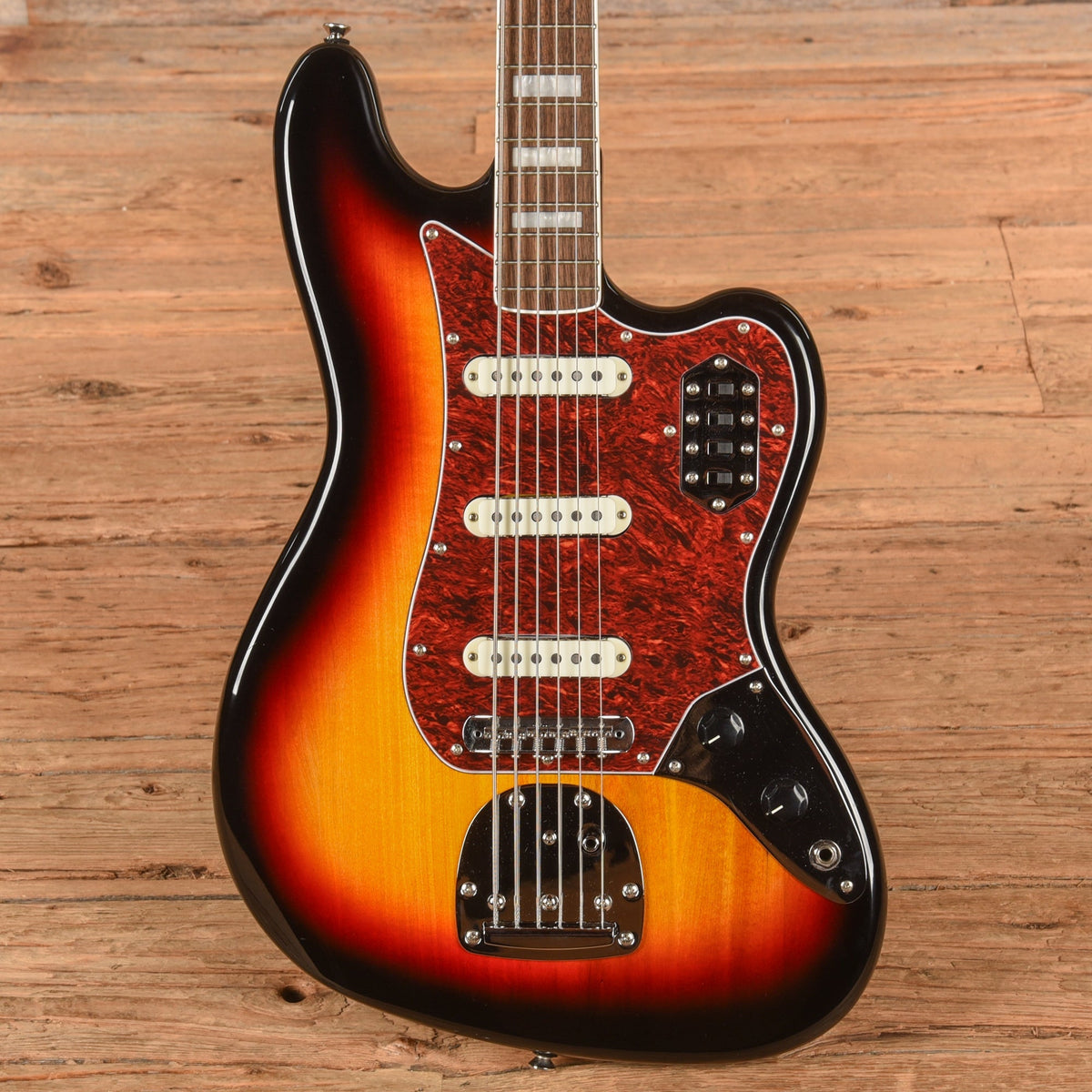 Squier Bass VI Sunburst 2018