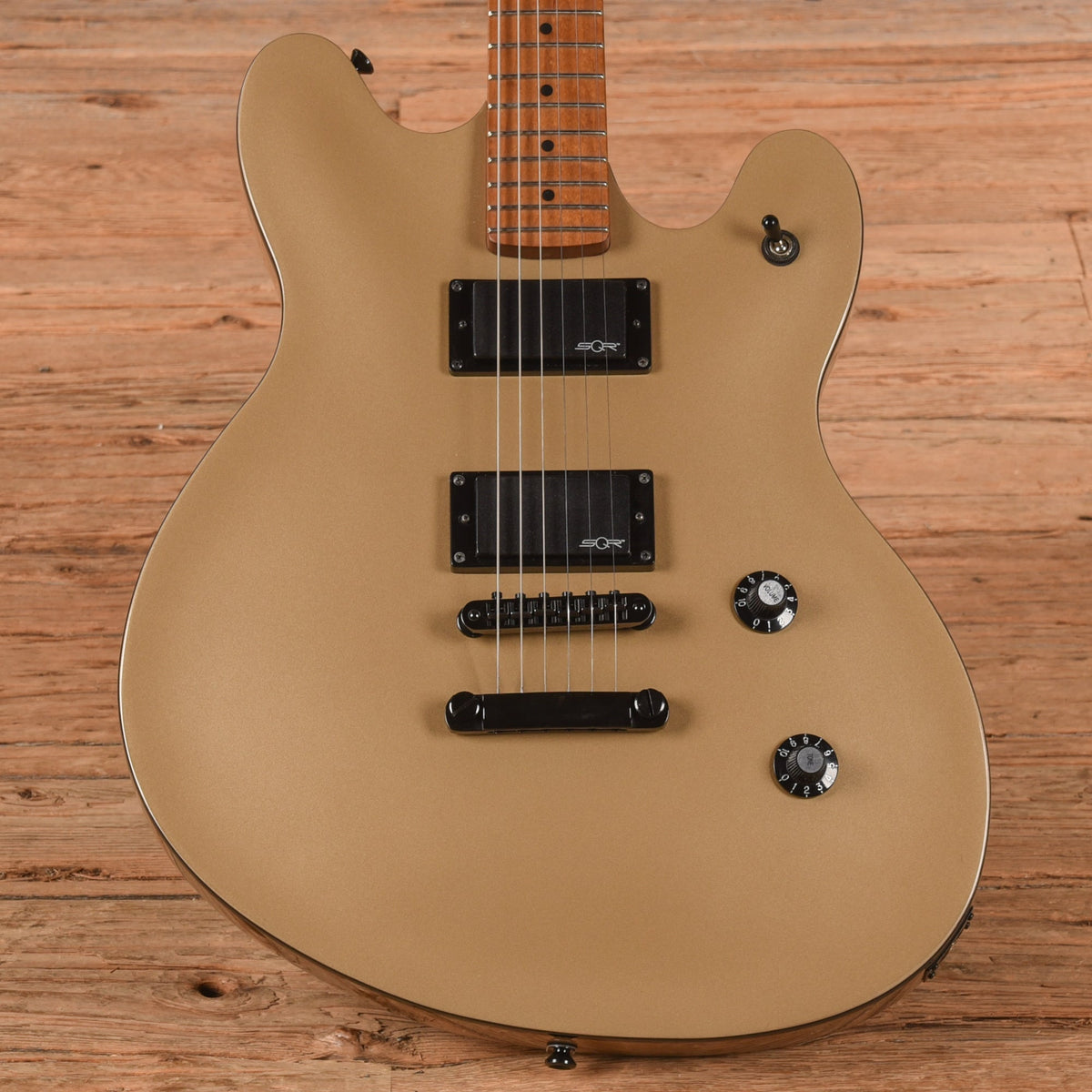 Squier Contemporary Active Starcaster Shoreline Gold 2021