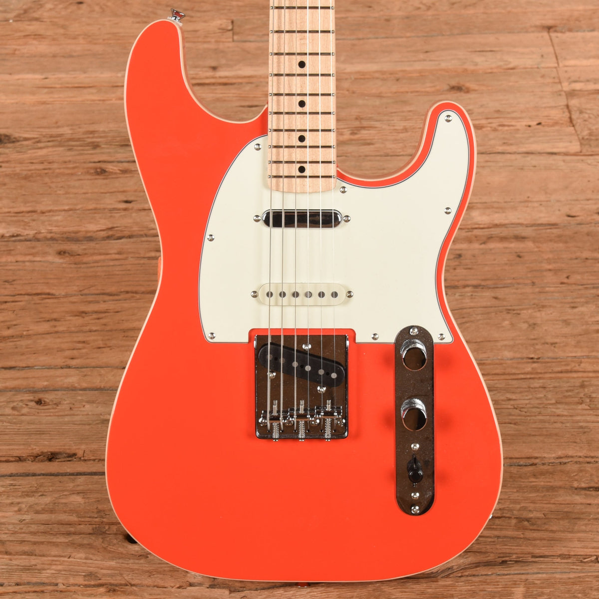 Squier Paranormal Nashville Stratocaster Fiesta Red 2023