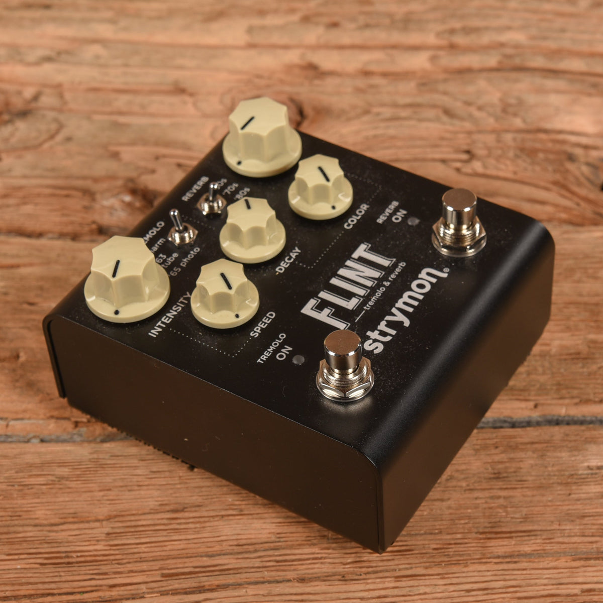 Strymon Flint Tremolo & Reverb V1