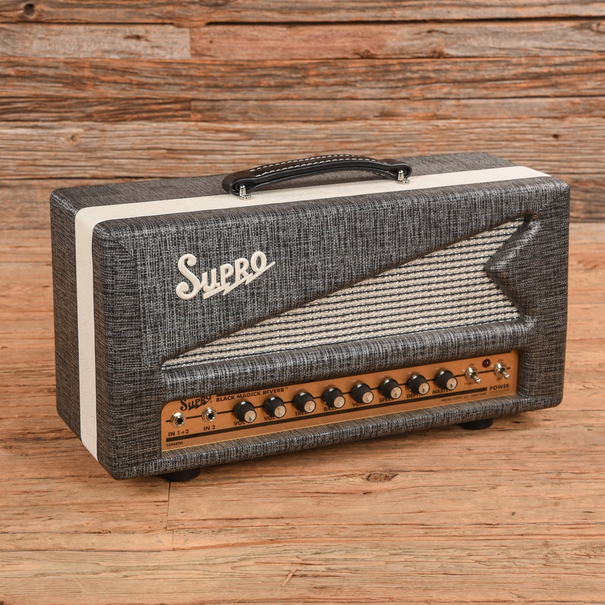 Supro 1696RTH Black Magic Reverb Head